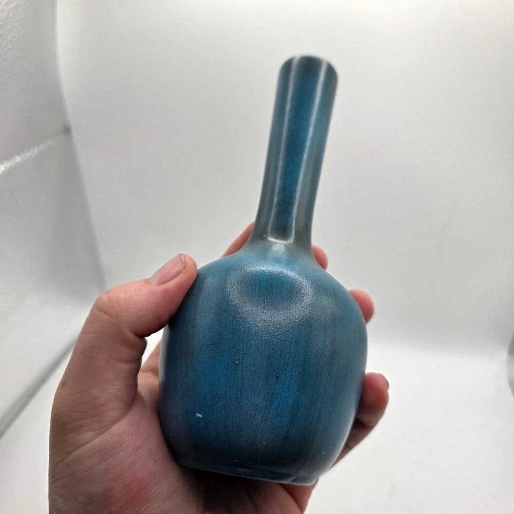 Vintage Royal Haeger Blue Teal Long Neck Vase MCM Mid Century Art Pottery USA